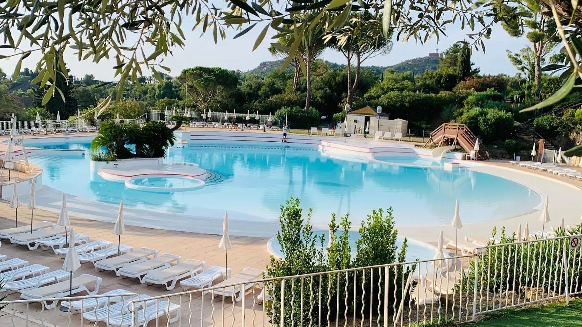 Cap Esterel Fh007 Jardin Privatif Et Cloture ,Vue Mer,Piscines , Parking Couvert,Coup De Coeur Saint-Raphaël
